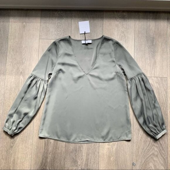 Revolve L'Academie Maya Blouse Olive Green V-Neck Long Sleeve Size XS - Picture 5 of 14